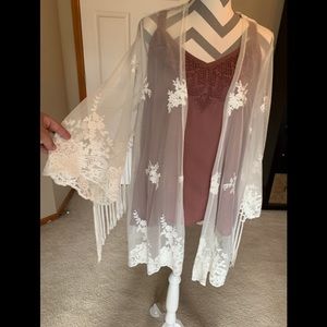 Torrid ivory embroidered fringe mesh kimono 1/2